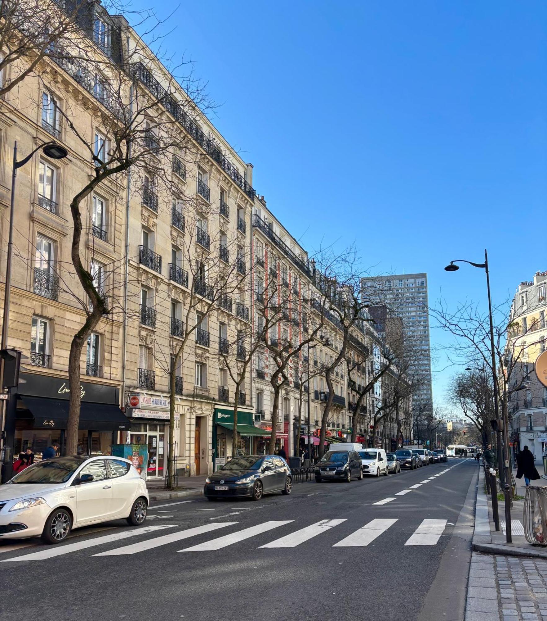 Apartment Bright Paris